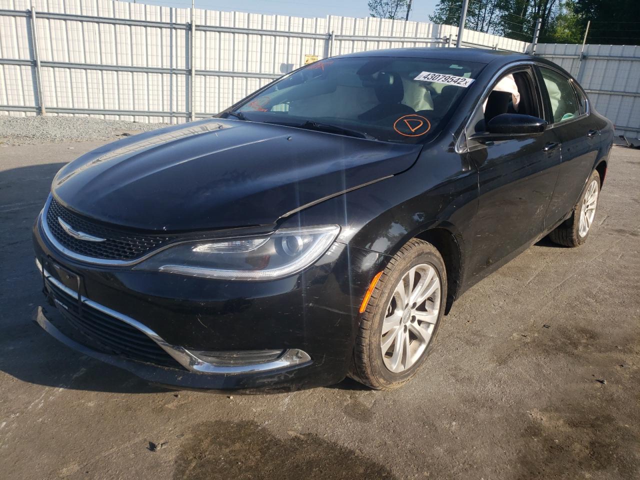 Photo 2 from auction – 2015 CHRYSLER 200 LIMITE with VIN 1C3CCCAB8FN553128