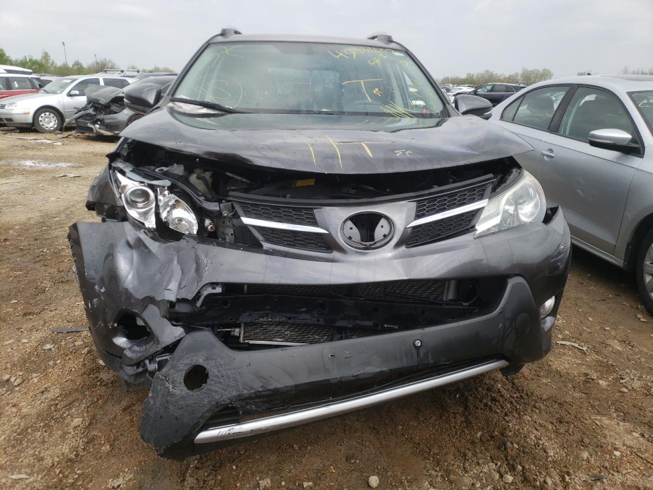 Photo 9 from auction – 2013 TOYOTA RAV4 XLE with VIN JTMWFREV3D5011763