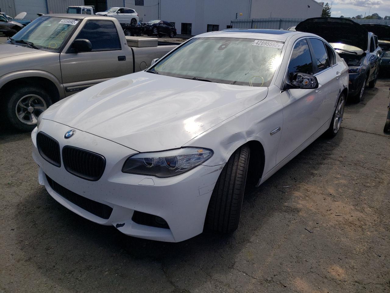 Photo 2 from auction – 2011 BMW 528 I with VIN WBAFR1C56BC748554
