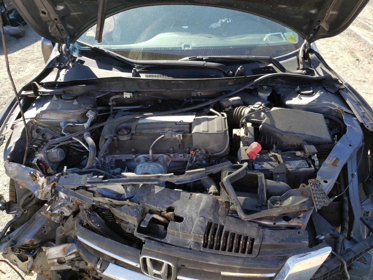 Photo 7 from auction – 2014 HONDA ACCORD LX with VIN 1HGCR2F34EA083161