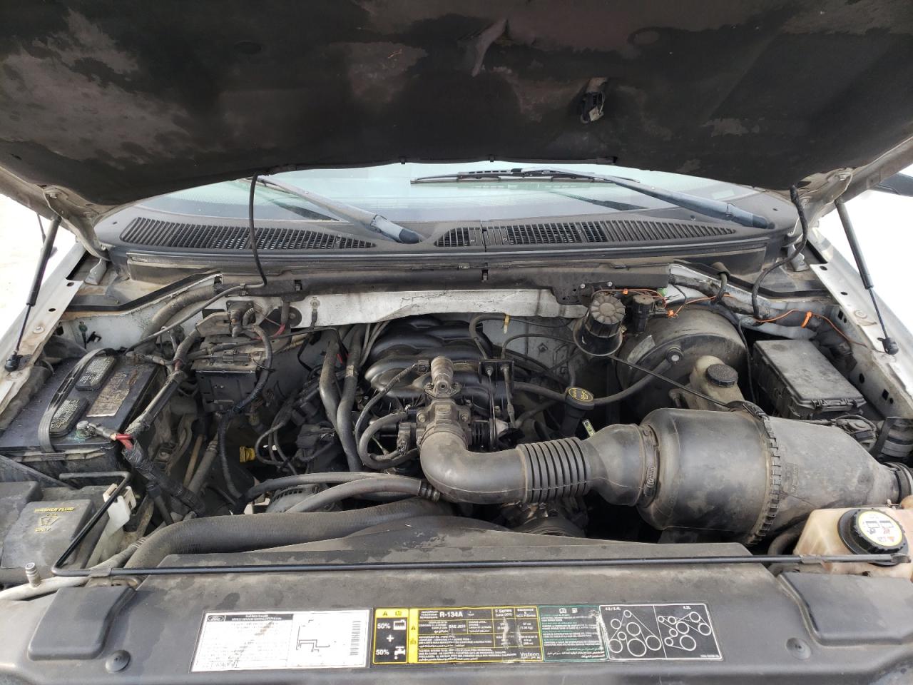 Photo 7 from auction – 2002 FORD F150 with VIN 1FTRX17272NA46009
