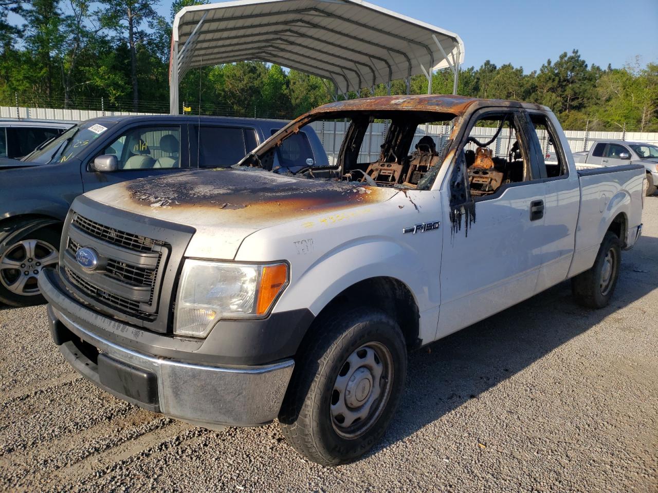 Photo 2 from auction – 2013 FORD F150 SUPER with VIN 1FTEX1CM2DFC36481