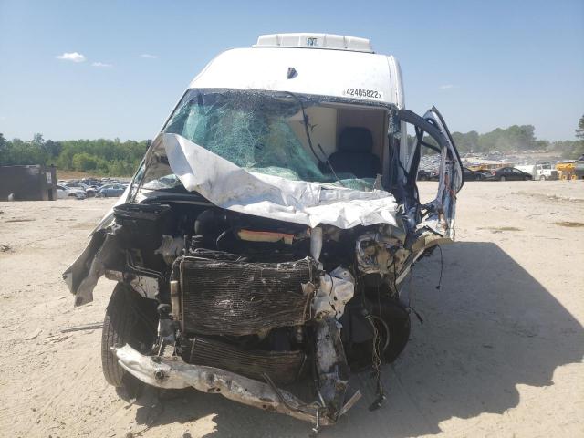 Photo 9 from auction – 2016 MERCEDES-BENZ SPRINTER 3 with VIN WD3PF1CD7GP240286