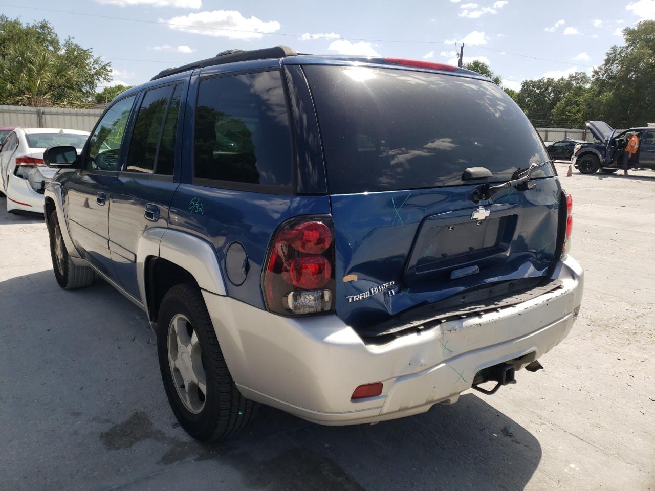 Photo 3 from auction – 2006 CHEVROLET TRAILBLAZE with VIN 1GNDS13S362175989