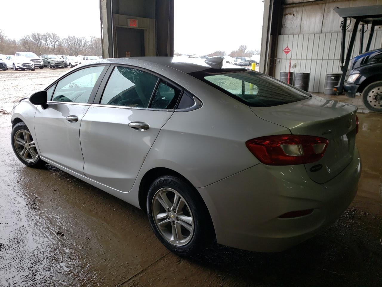 Photo 3 from auction – 2016 CHEVROLET CRUZE LT with VIN 1G1BE5SM5G7316804