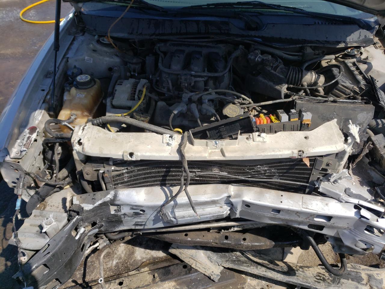 Photo 7 from auction – 2005 FORD TAURUS SE with VIN 1FAFP53225A221980