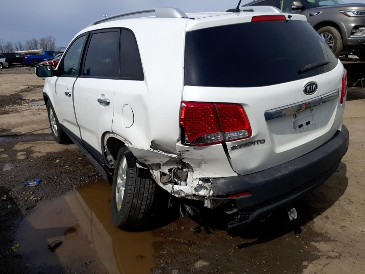 Photo 3 from auction – 2012 KIA SORENTO BA with VIN 5XYKT4A21CG291596