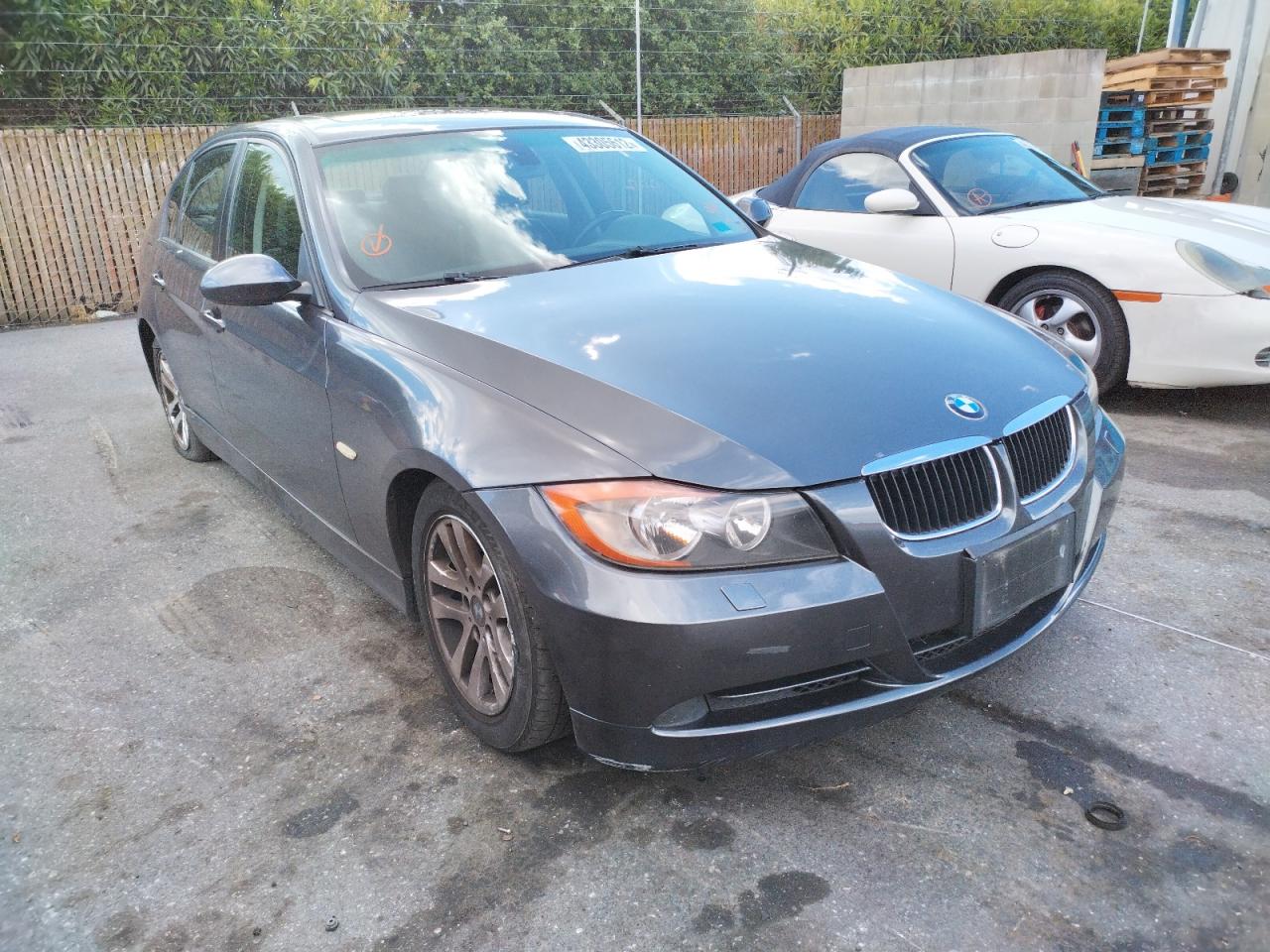 BMW 328 I 2007 with VIN WBAVA375X7NE28158 - Photo from auction