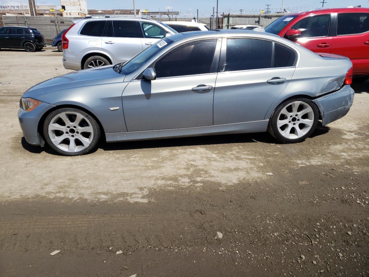 Photo 9 from auction – 2006 BMW 330 I with VIN WBAVB33576KS38348