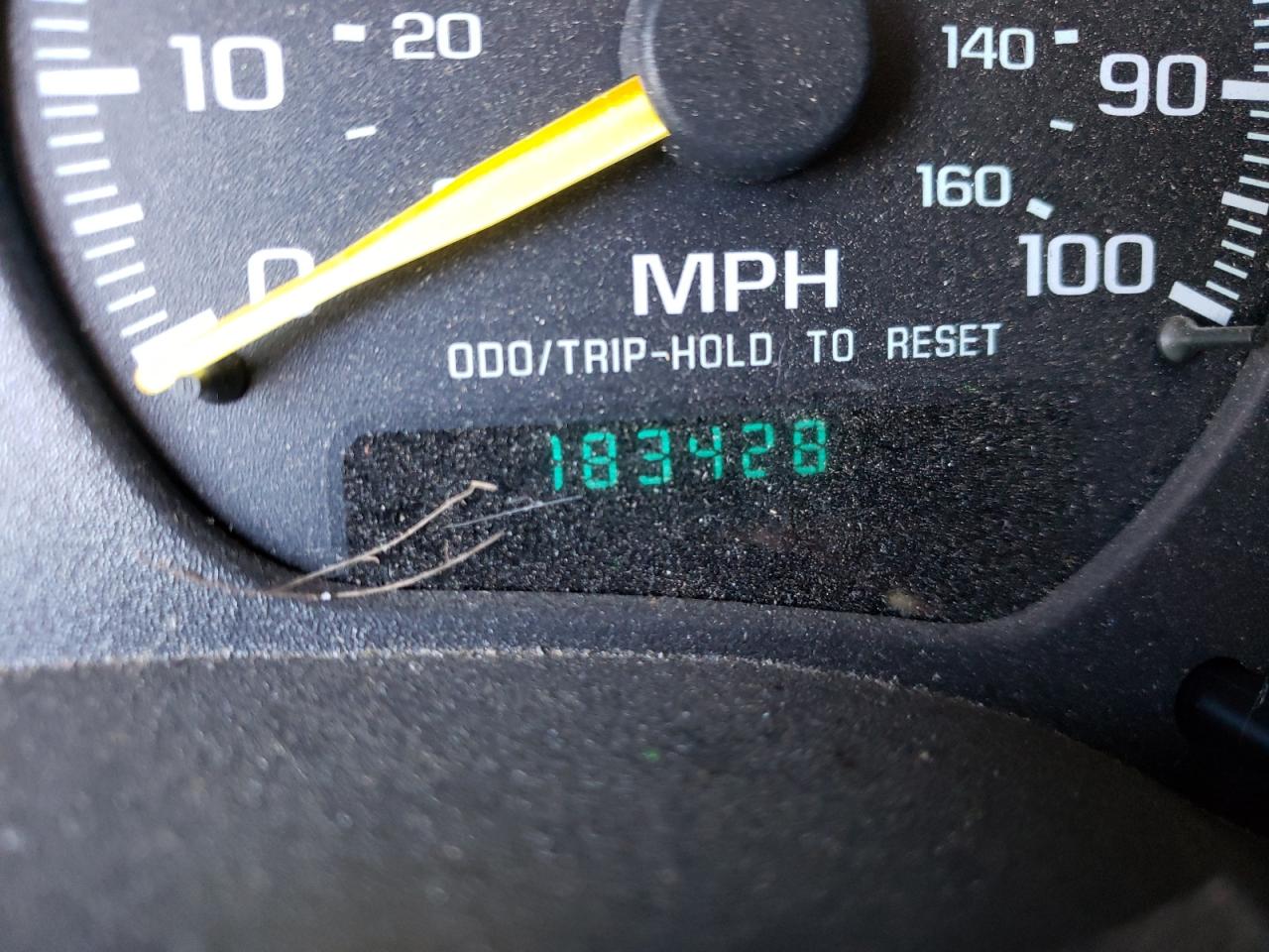 Photo 8 from auction – 2000 GMC JIMMY with VIN 1GKCT18W6YK241827