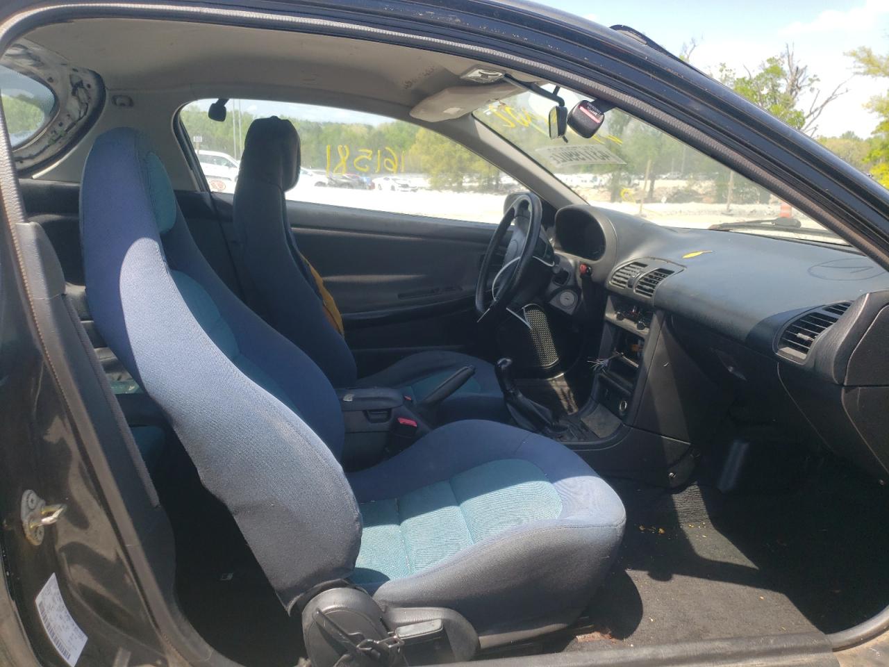 Photo 5 from auction – 1993 MAZDA MX-3 with VIN JM1EC4312P0218279