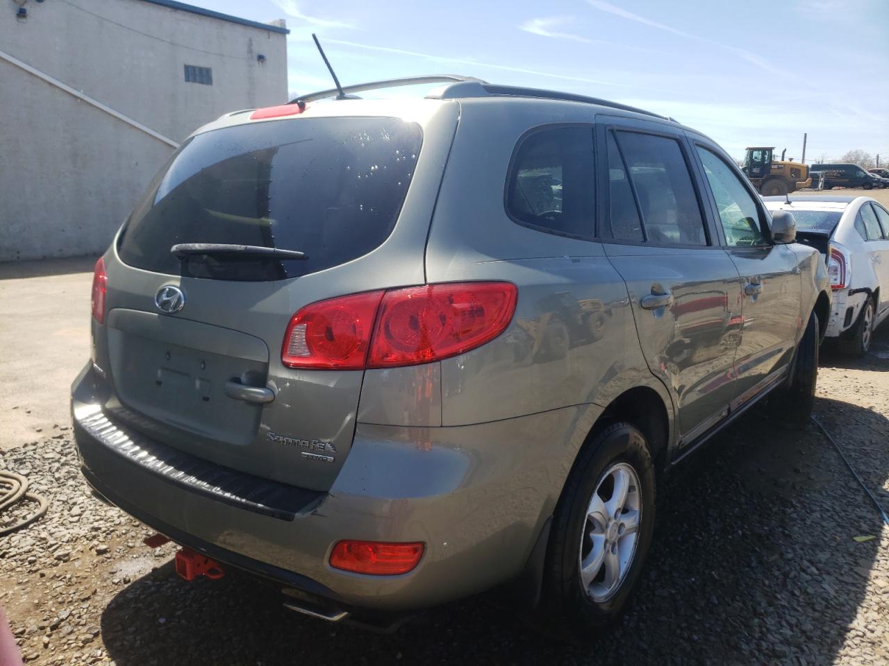 Photo 4 from auction – 2007 HYUNDAI SANTA FE G with VIN 5NMSG73D77H099891