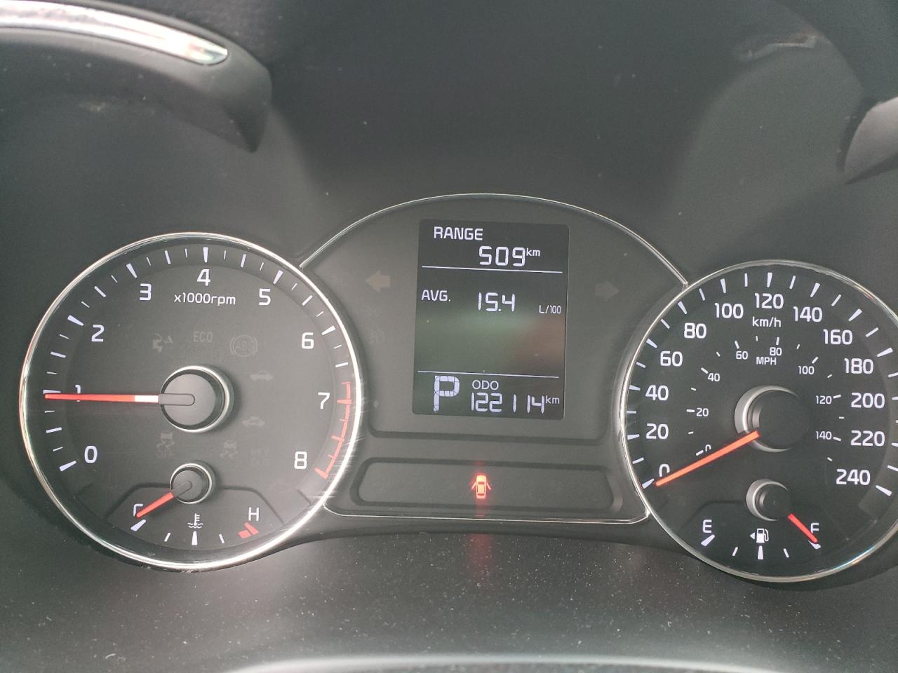 Photo 8 from auction – 2016 KIA FORTE LX with VIN KNAFX4A64G5560355