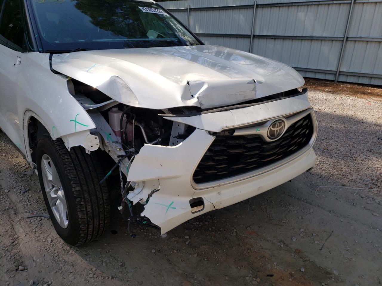 Photo 9 from auction – 2020 TOYOTA HIGHLANDER with VIN 5TDCZRBH0LS023306