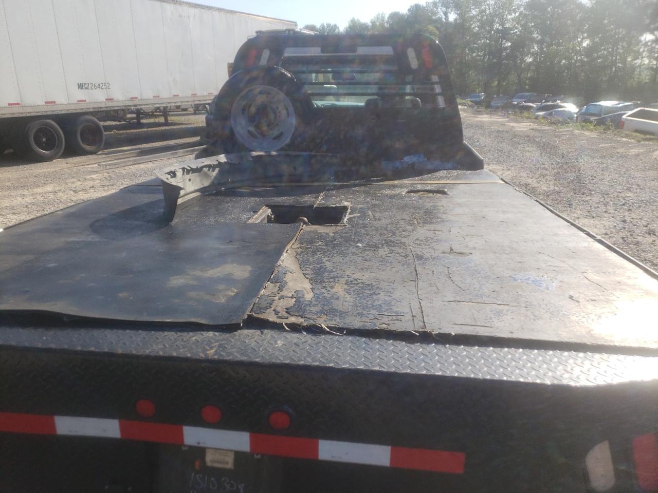 Photo 6 from auction – 2016 FORD F550 SUPER with VIN 1FDUF5GT7GEB80096