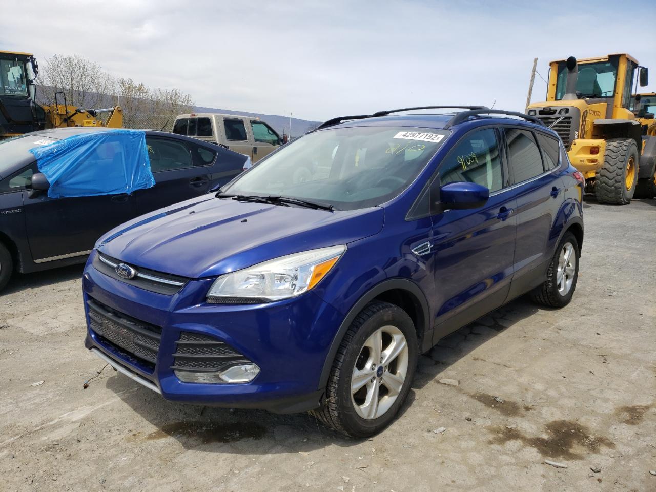 Photo 2 from auction – 2015 FORD ESCAPE SE with VIN 1FMCU9GX9FUB46077