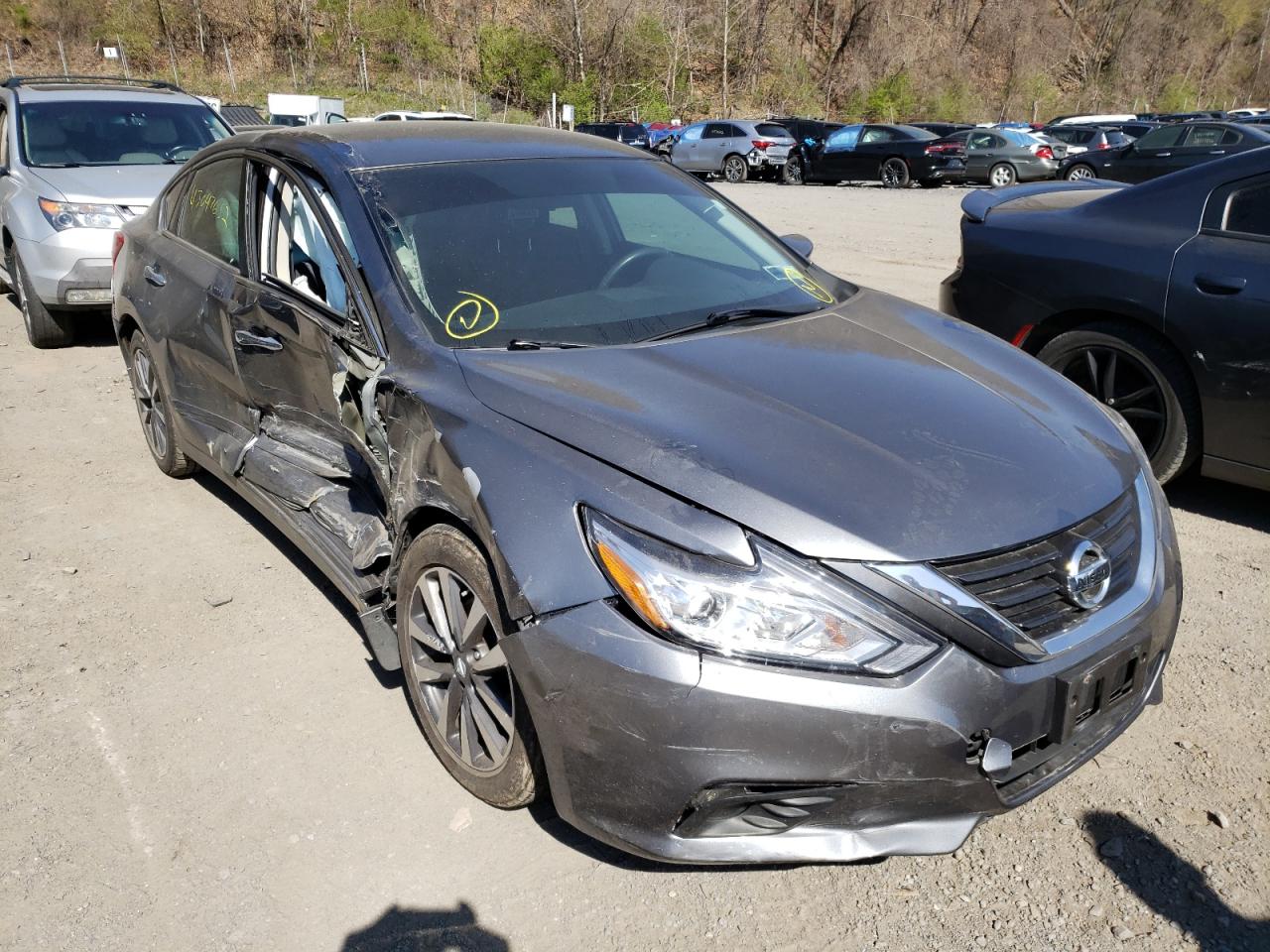 NISSAN ALTIMA 2.5 2017 with VIN 1N4AL3AP6HC235771 - Photo from auction