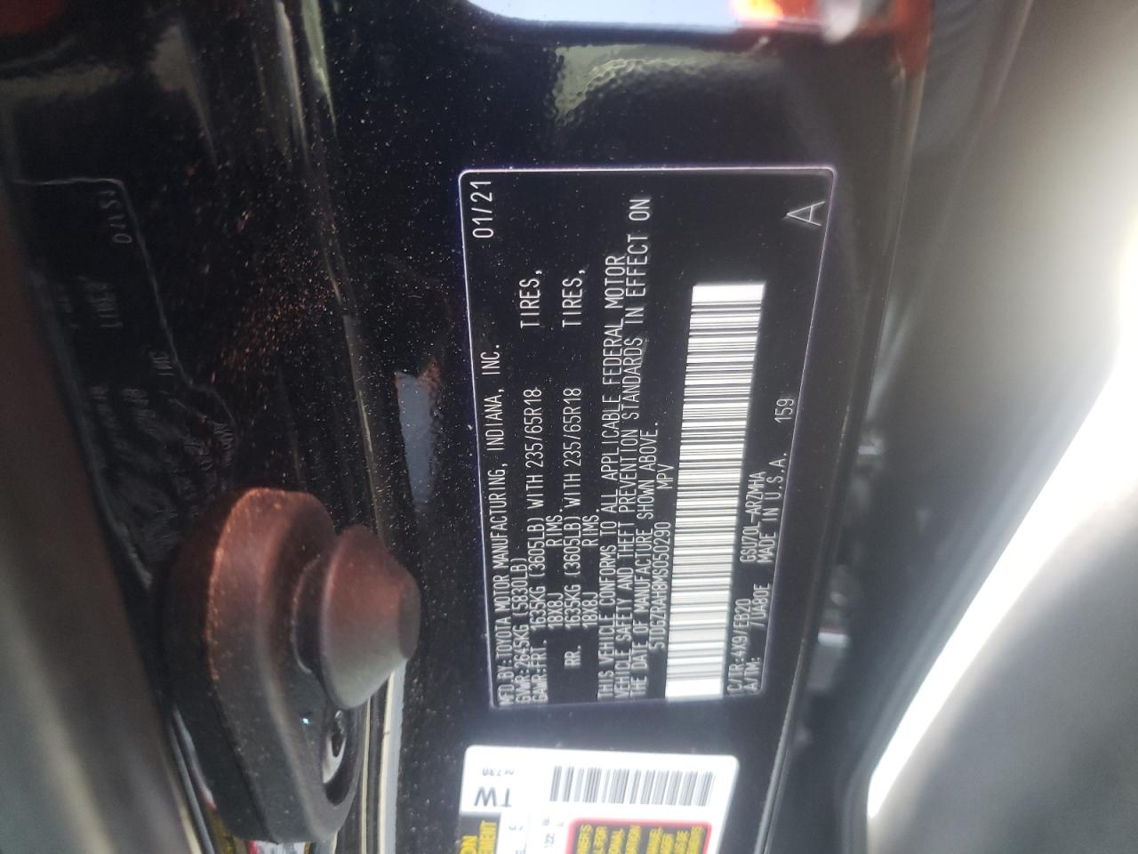 Photo 10 from auction – 2021 TOYOTA HIGHLANDER with VIN 5TDGZRAH8MS050290