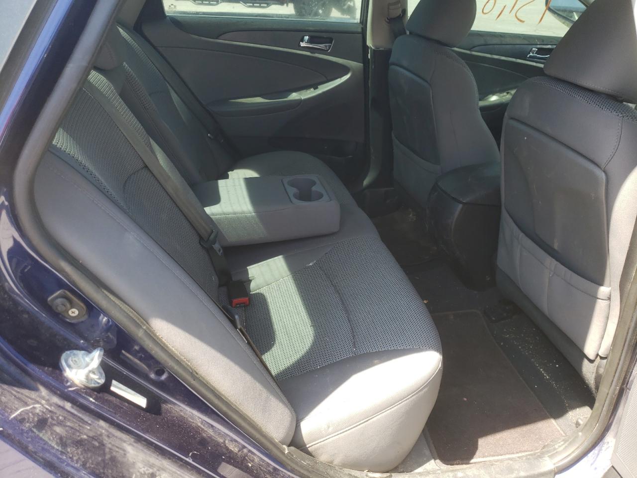 Photo 6 from auction – 2011 HYUNDAI SONATA GLS with VIN 5NPEB4ACXBH035781
