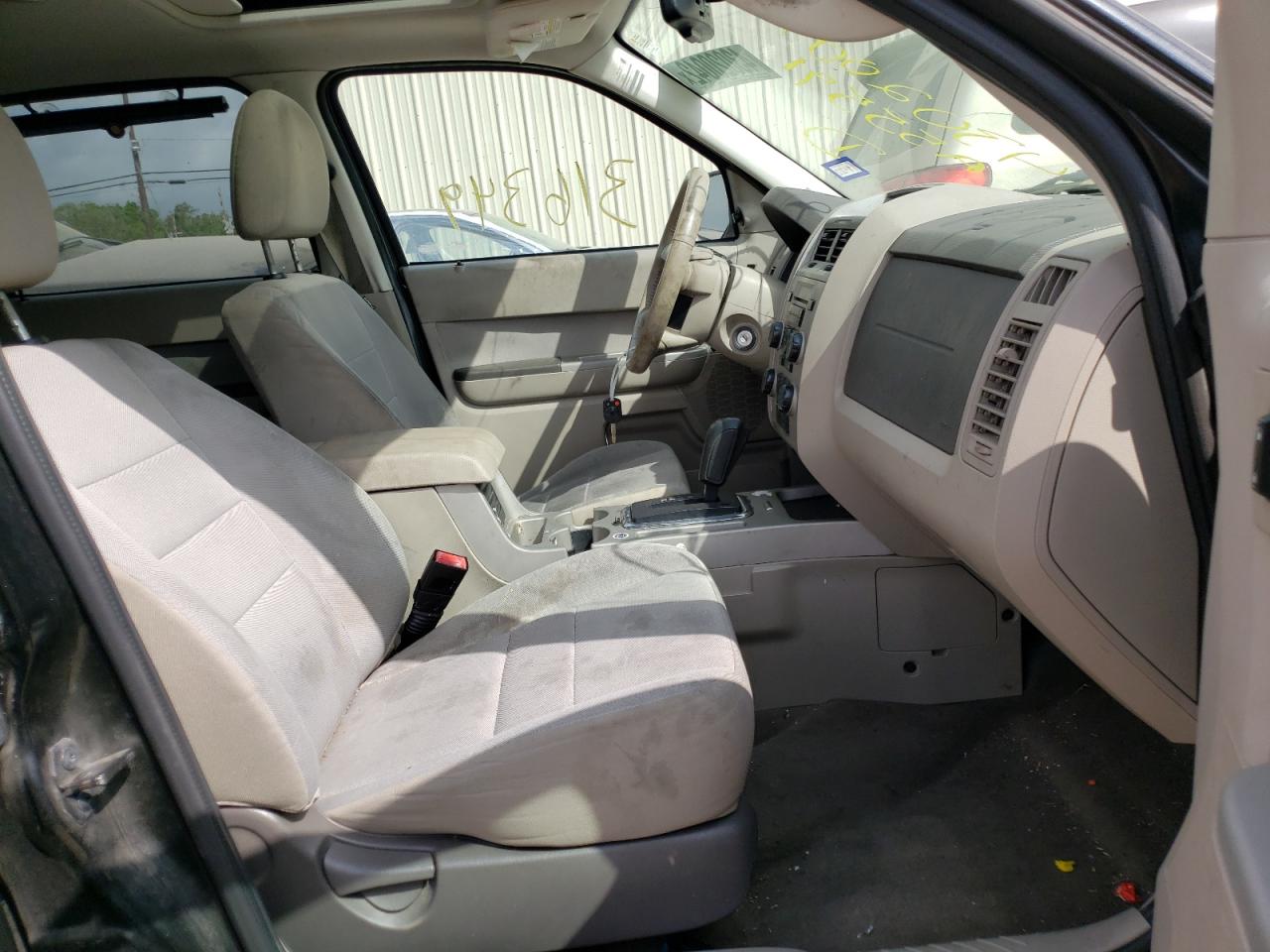 Photo 5 from auction – 2011 FORD ESCAPE XLT with VIN 1FMCU0D79BKA55591