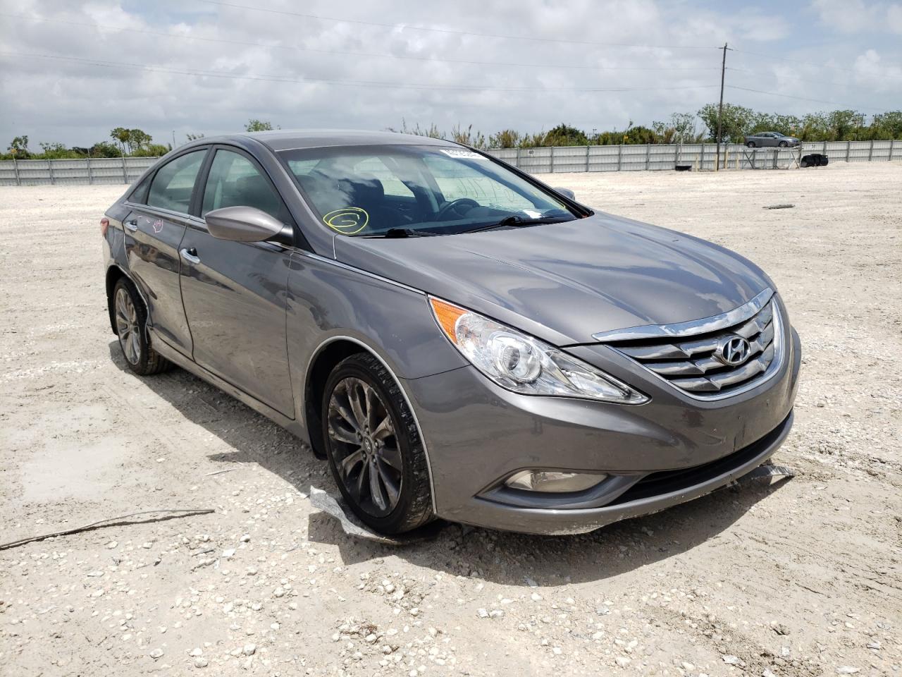 HYUNDAI SONATA SE 2011 with VIN 5NPEC4AC0BH134624 - Photo from auction