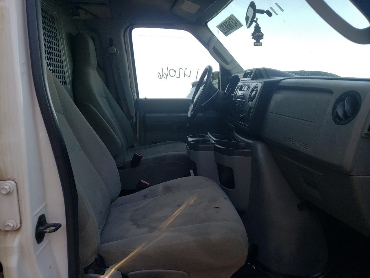 Photo 5 from auction – 2012 FORD ECONOLINE with VIN 1FTNE2EW2CDA84559