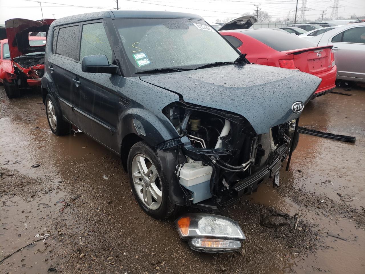 KIA SOUL + 2011 with VIN KNDJT2A20B7198354 - Photo from auction