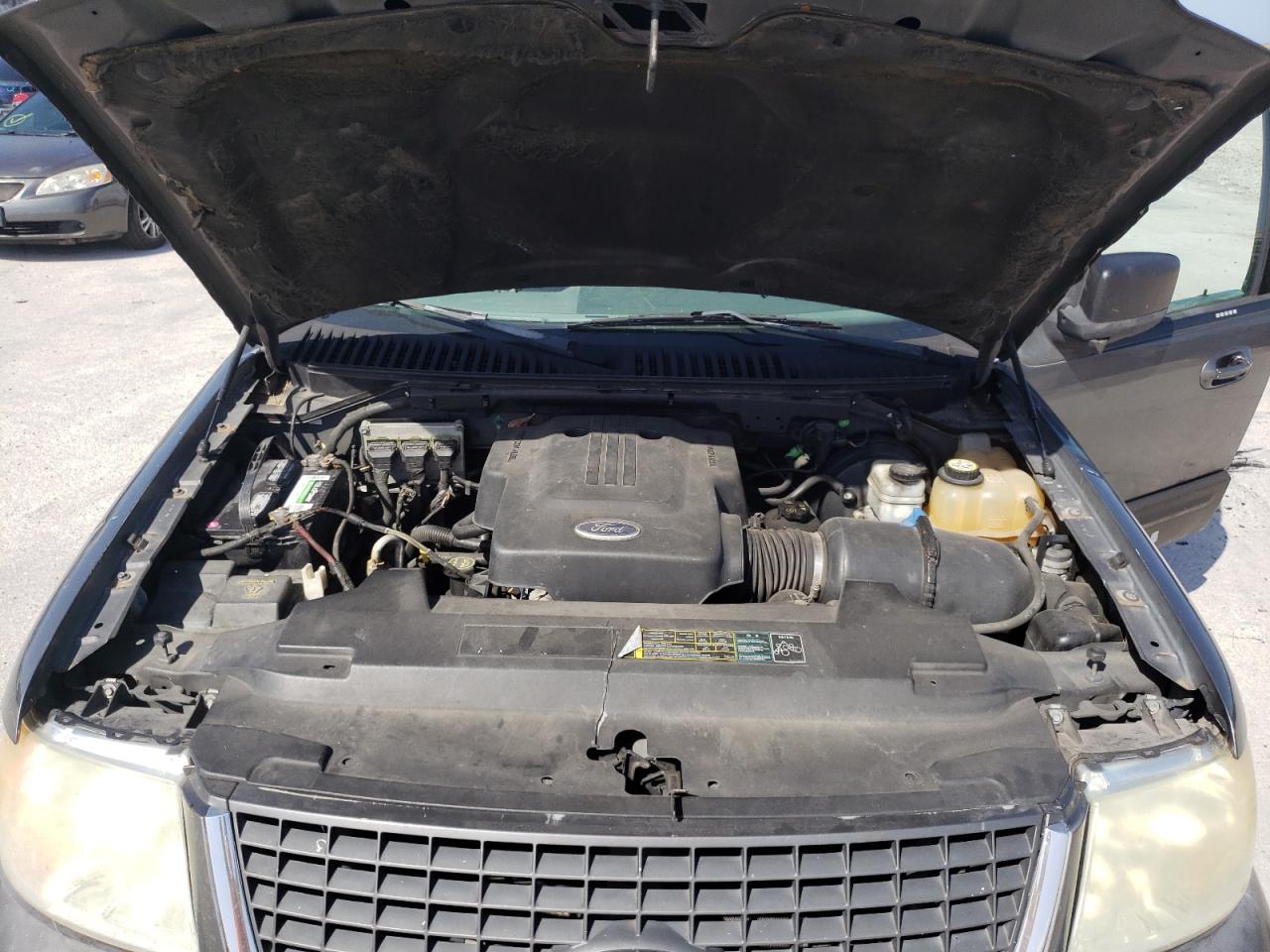 Photo 7 from auction – 2004 FORD EXPEDITION with VIN 1FMRU15W34LA62460