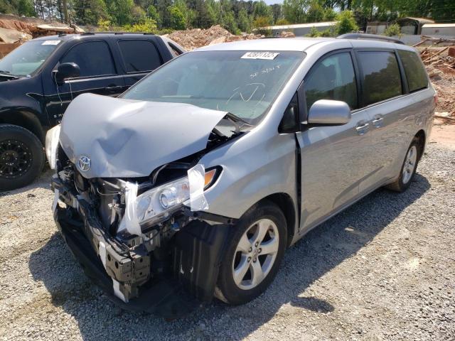 Photo 2 from auction – 2015 TOYOTA SIENNA LE with VIN 5TDKK3DC9FS557441