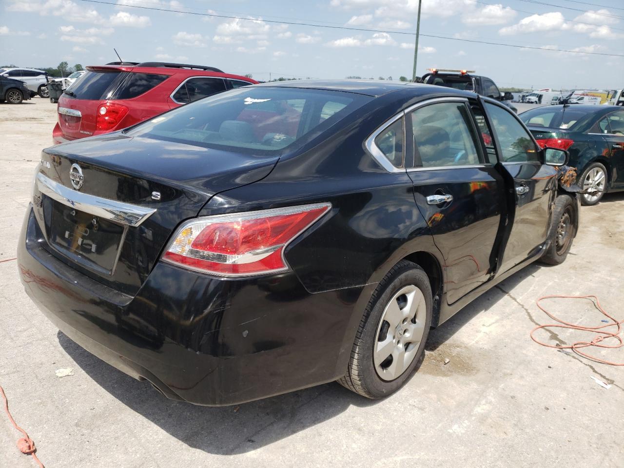 Photo 4 from auction – 2015 NISSAN ALTIMA 2.5 with VIN 1N4AL3AP8FC127035