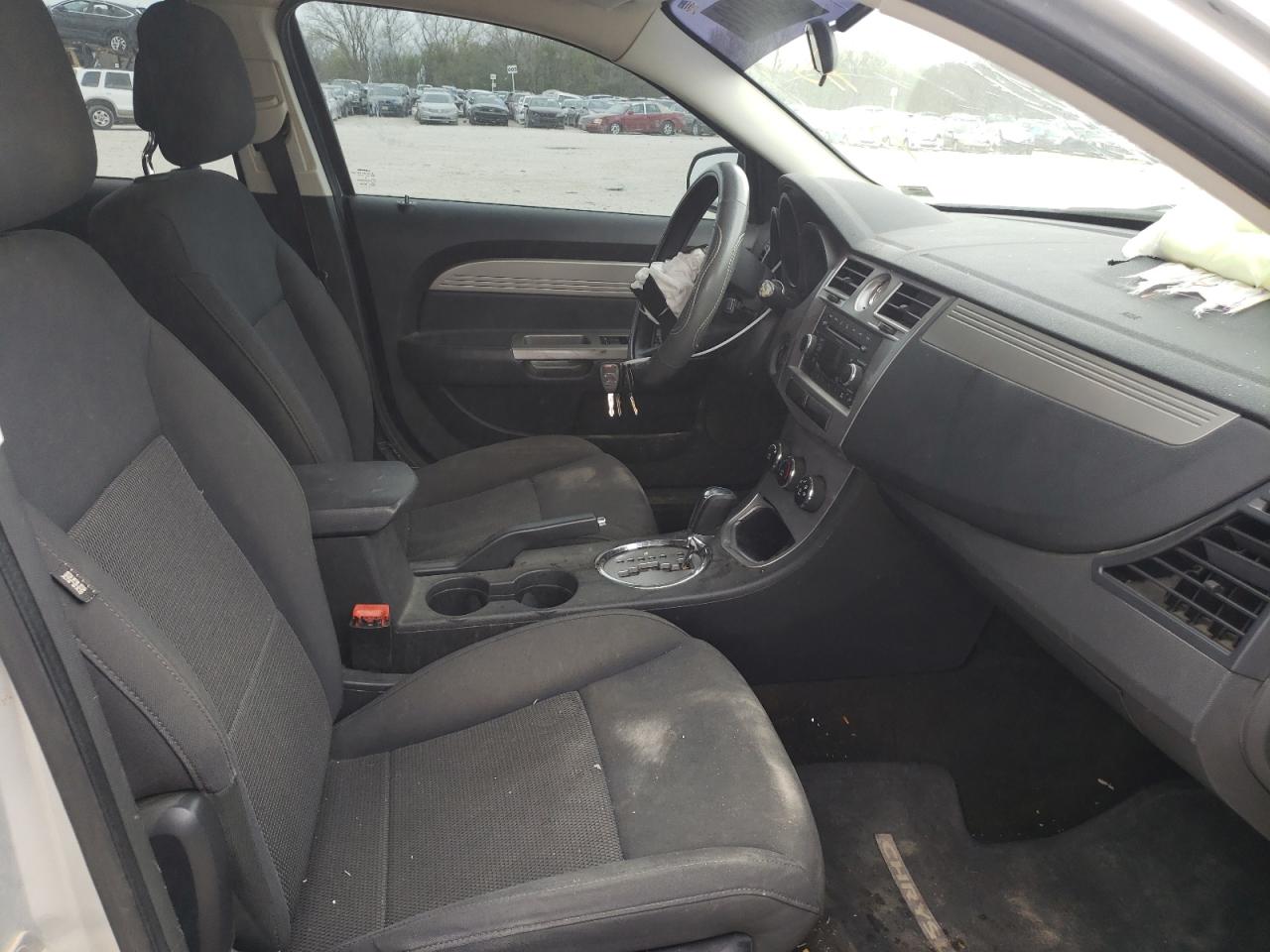 Photo 5 from auction – 2010 CHRYSLER SEBRING TO with VIN 1C3CC4FB2AN173922