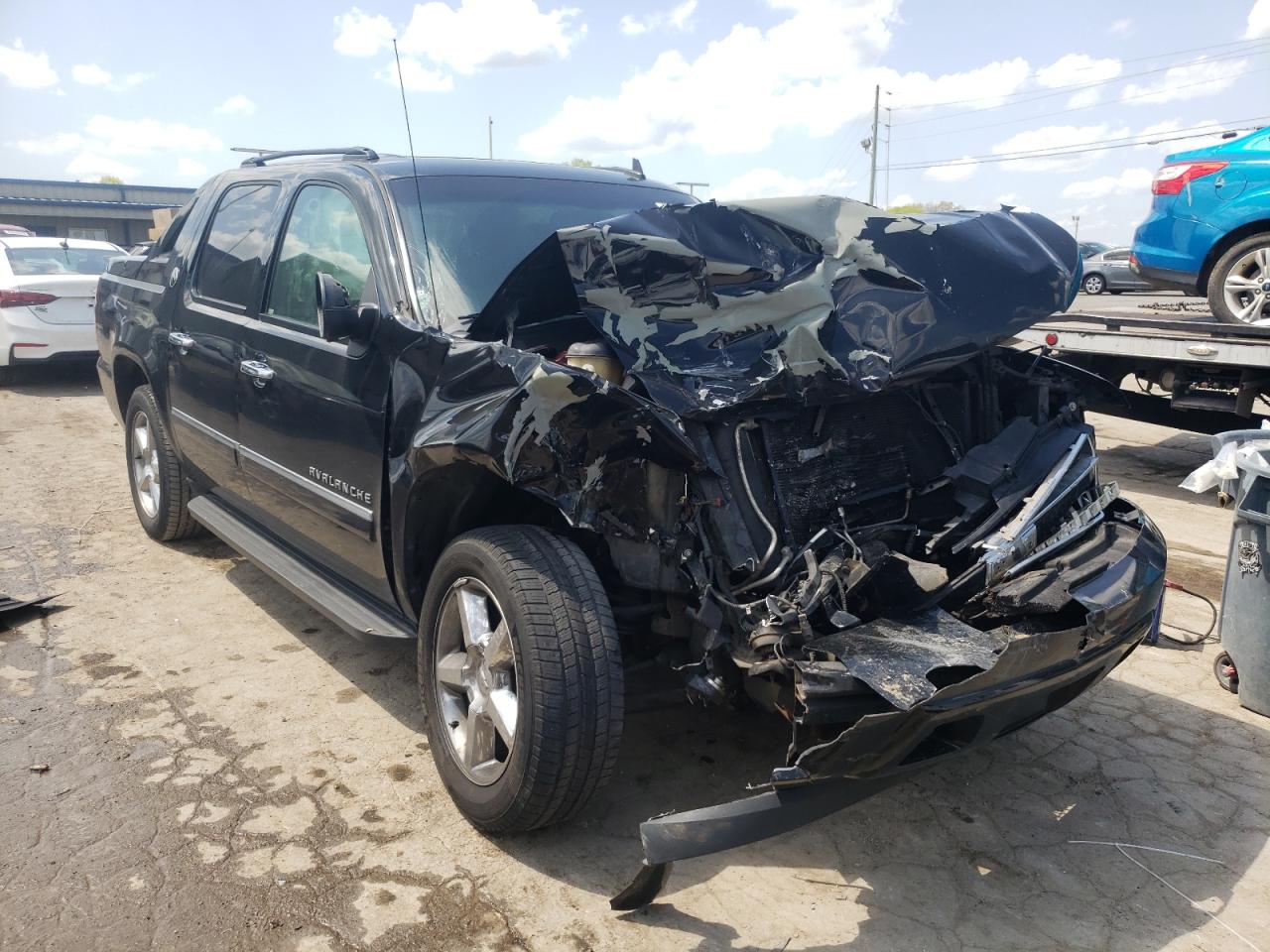 CHEVROLET AVALANCHE 2013 z numerem VIN 3GNMCGE00DG115300 - Zdjęcie z aukcji