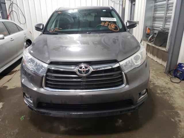 Photo 9 from auction – 2015 TOYOTA HIGHLANDER with VIN 5TDDKRFHXFS136865