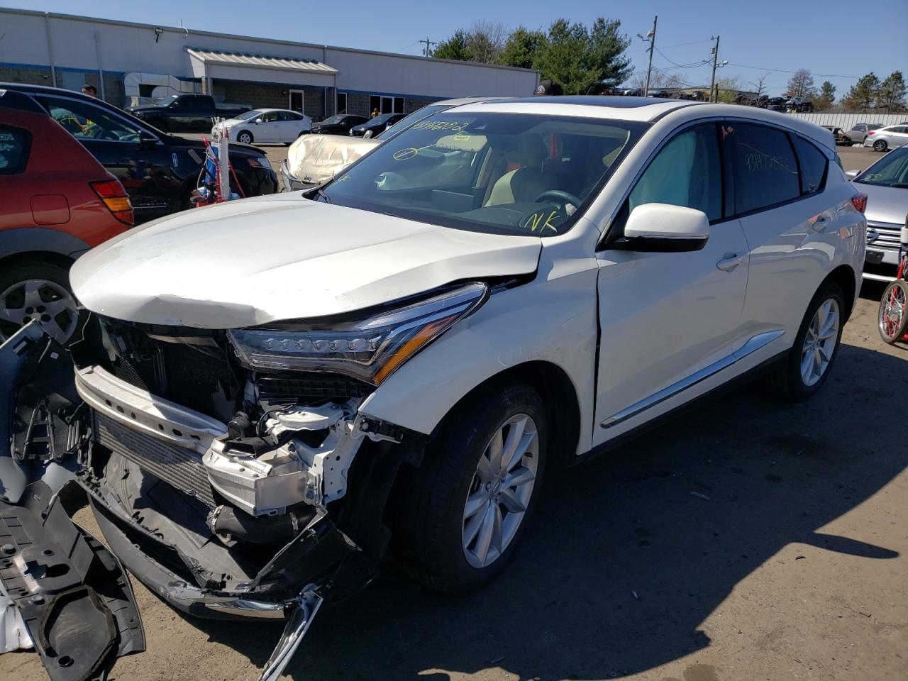 Photo 2 from auction – 2019 ACURA RDX with VIN 5J8TC2H30KL017401