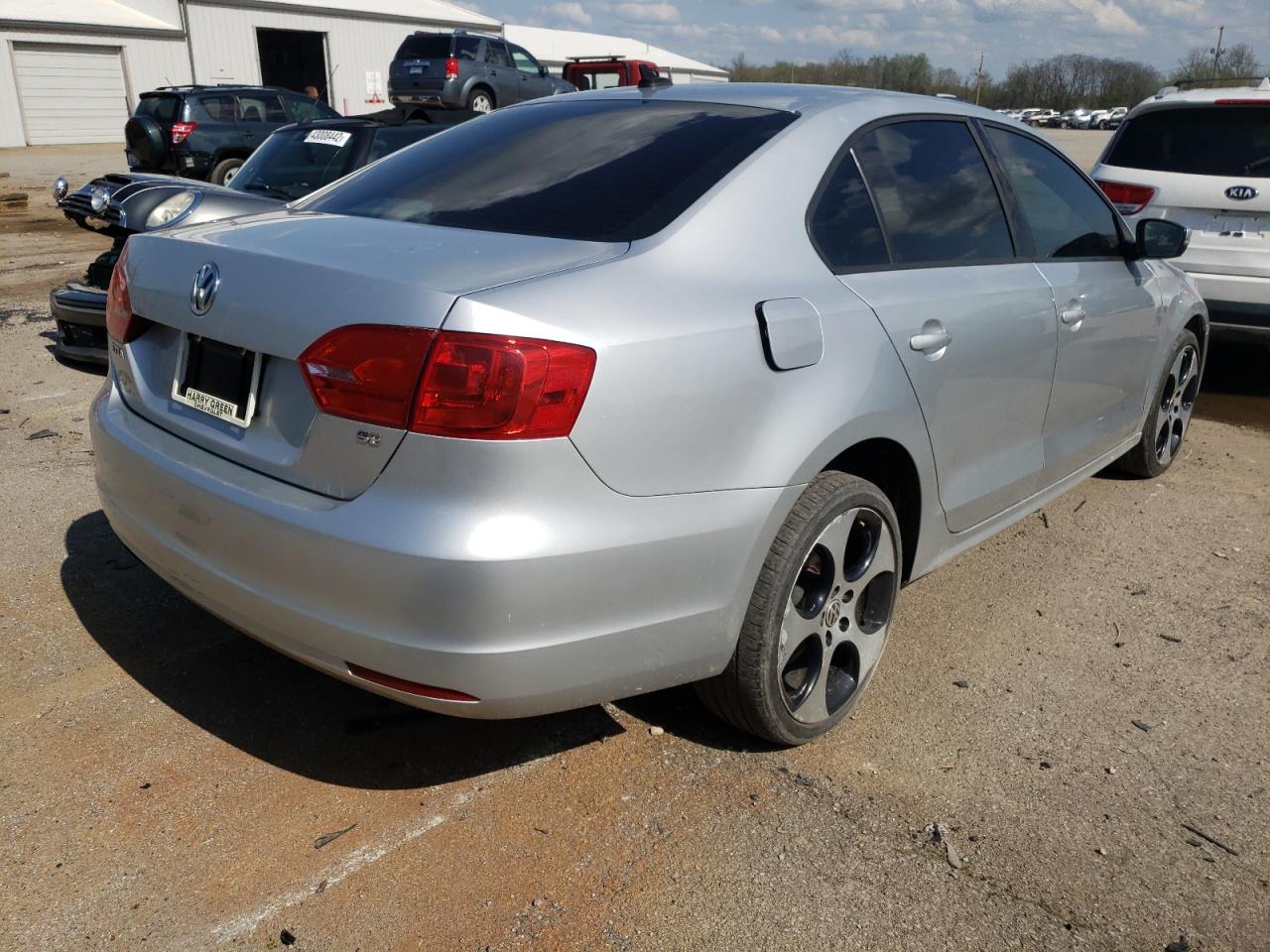 Photo 4 from auction – 2014 VOLKSWAGEN JETTA with VIN 3VWD17AJ2EM362606