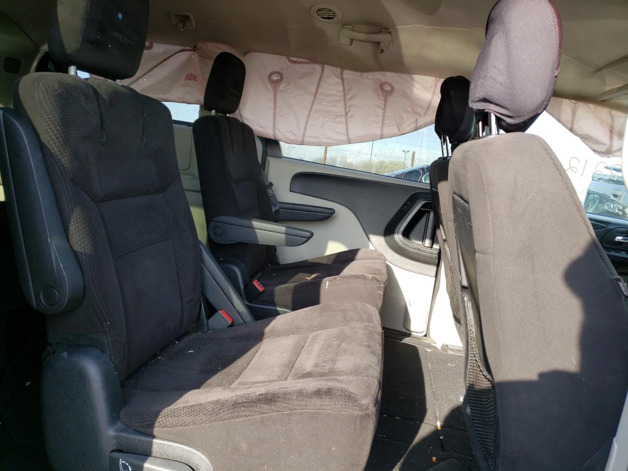 Photo 6 from auction – 2014 DODGE GRAND CARA with VIN 2C4RDGCG9ER391109
