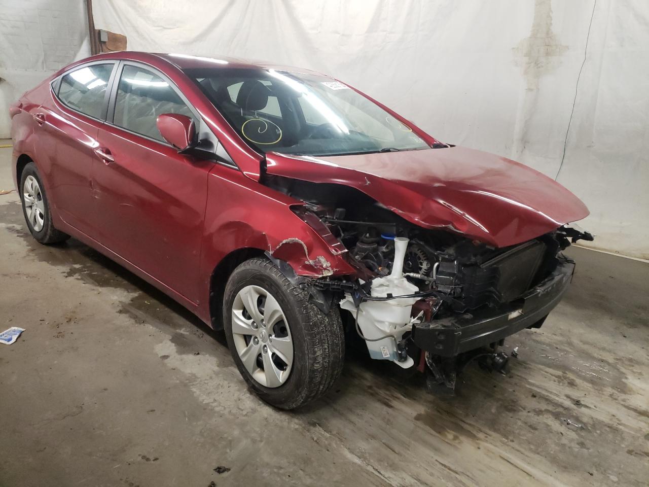 HYUNDAI ELANTRA SE 2016 with VIN 5NPDH4AE0GH714302 - Photo from auction