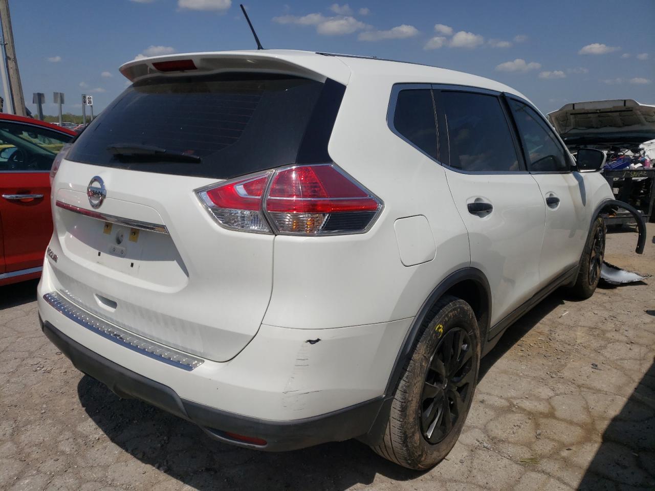 Photo 4 from auction – 2016 NISSAN ROGUE S with VIN KNMAT2MT4GP682068