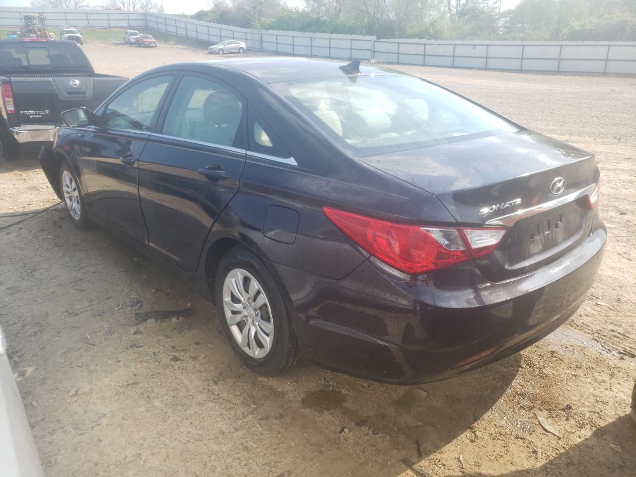 Photo 3 from auction – 2011 HYUNDAI SONATA GLS with VIN 5NPEB4AC5BH179528