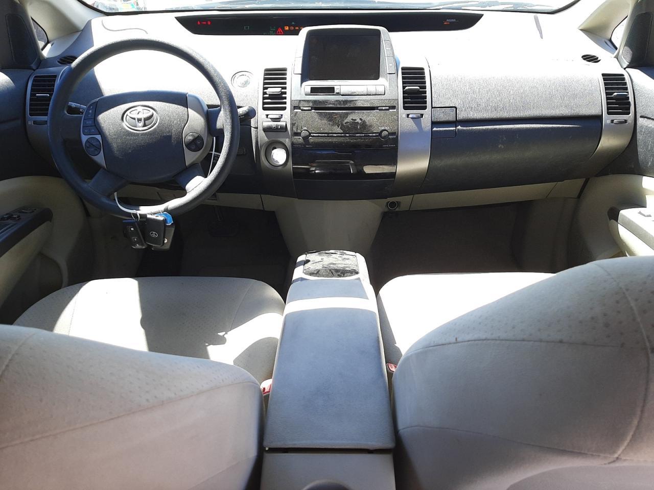 Photo 9 from auction – 2007 TOYOTA PRIUS with VIN JTDKB20U377569041