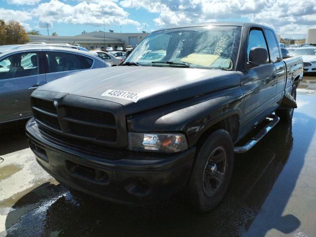 Photo 2 from auction – 2000 DODGE RAM 1500 with VIN 1B7HC13Z4YJ107410