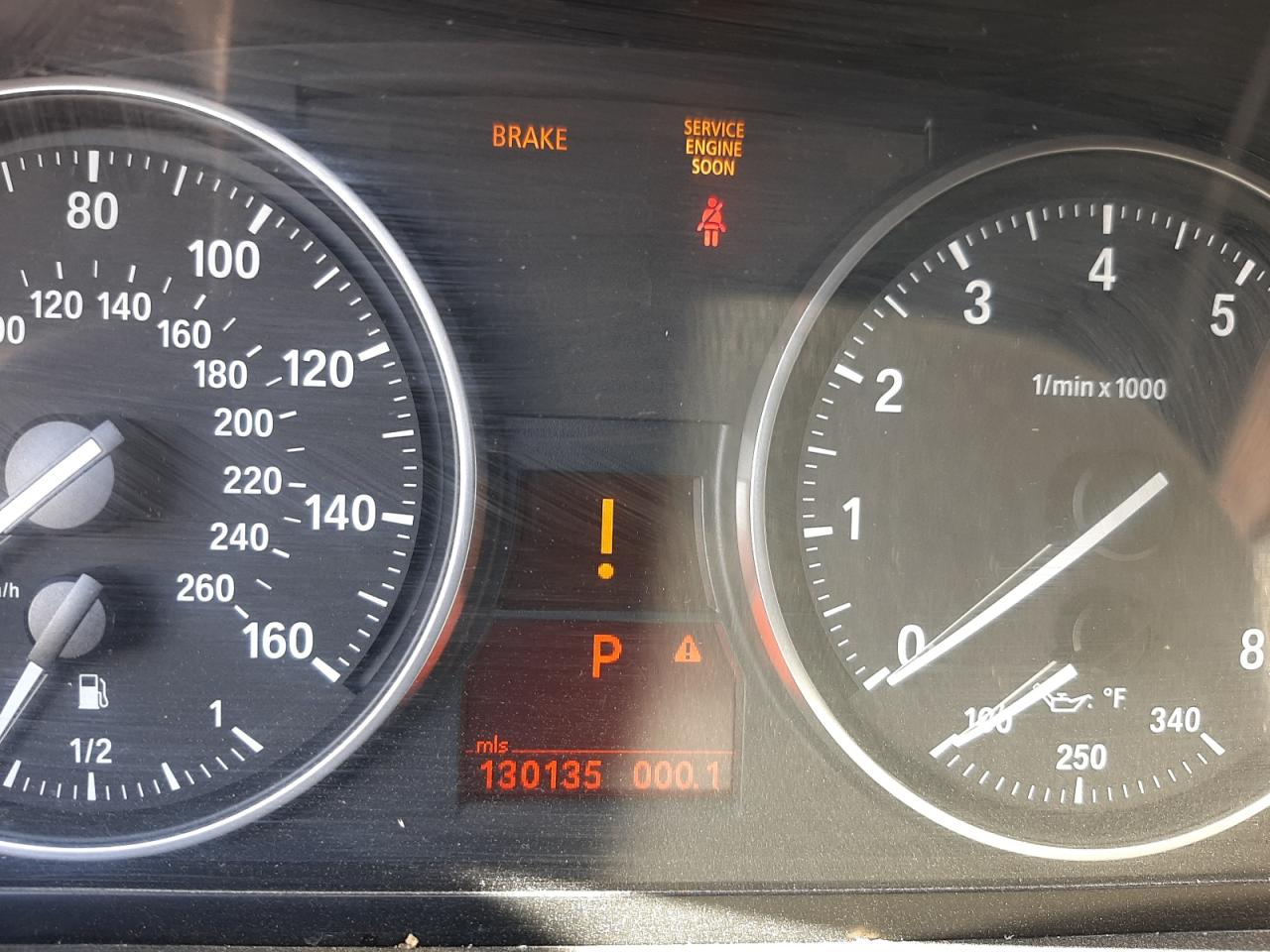 Photo 8 from auction – 2008 BMW 328 I with VIN WBAWL13518PX20728