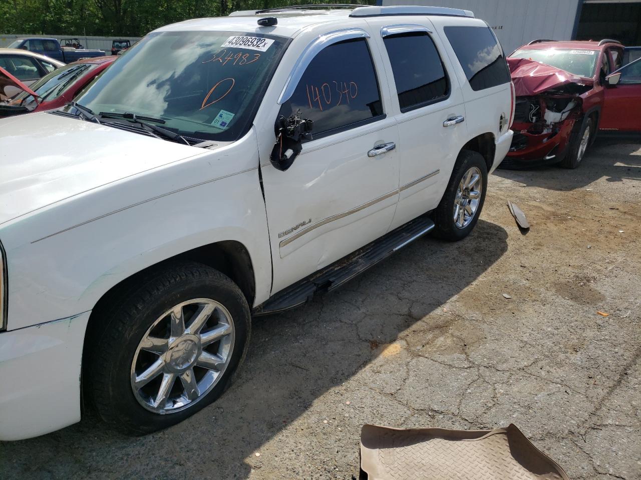 Photo 9 from auction – 2013 GMC YUKON DENA with VIN 1GKS1EEFXDR324983