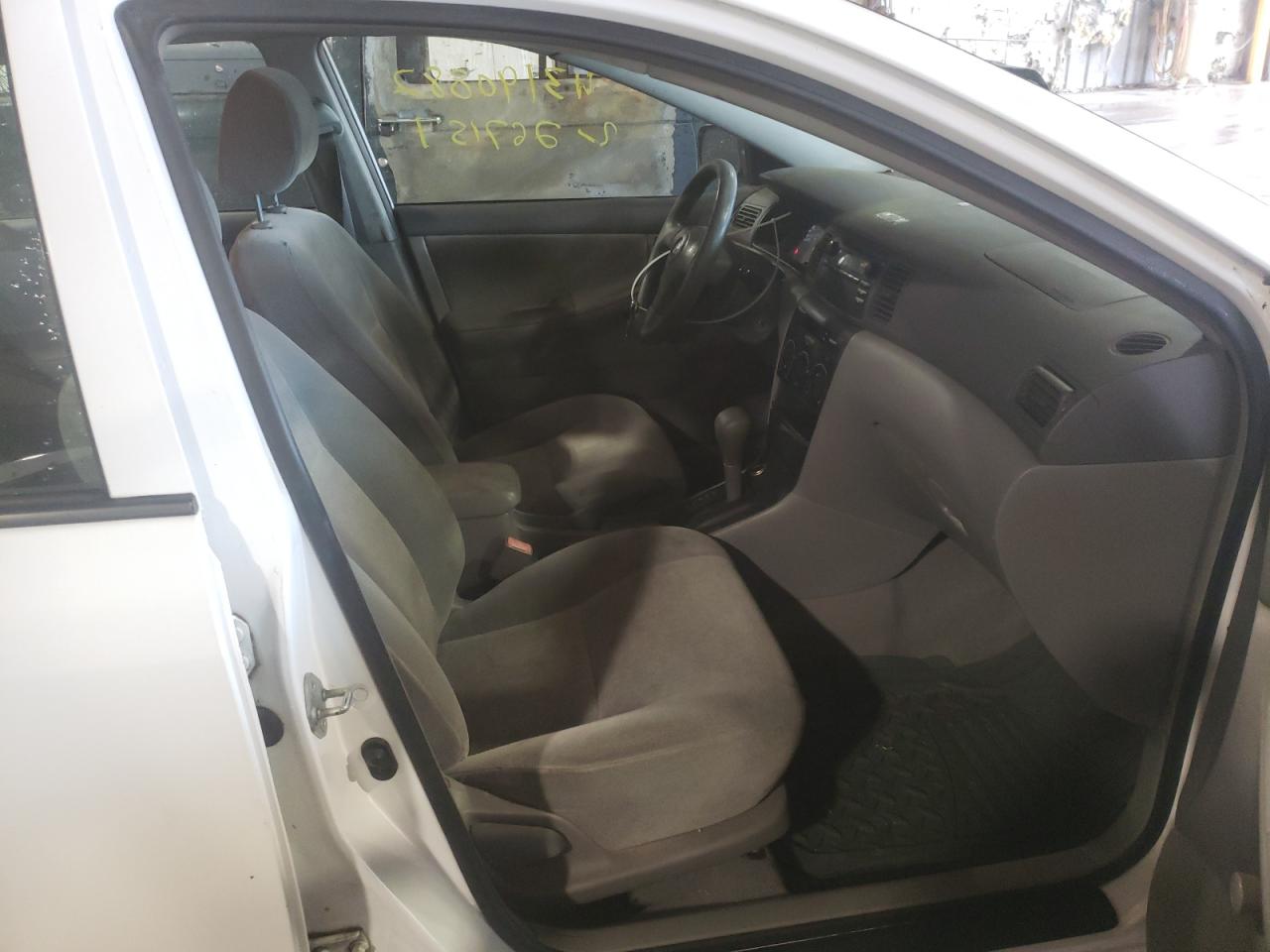 Photo 5 from auction – 2003 TOYOTA COROLLA with VIN 1NXBR32E73Z052419