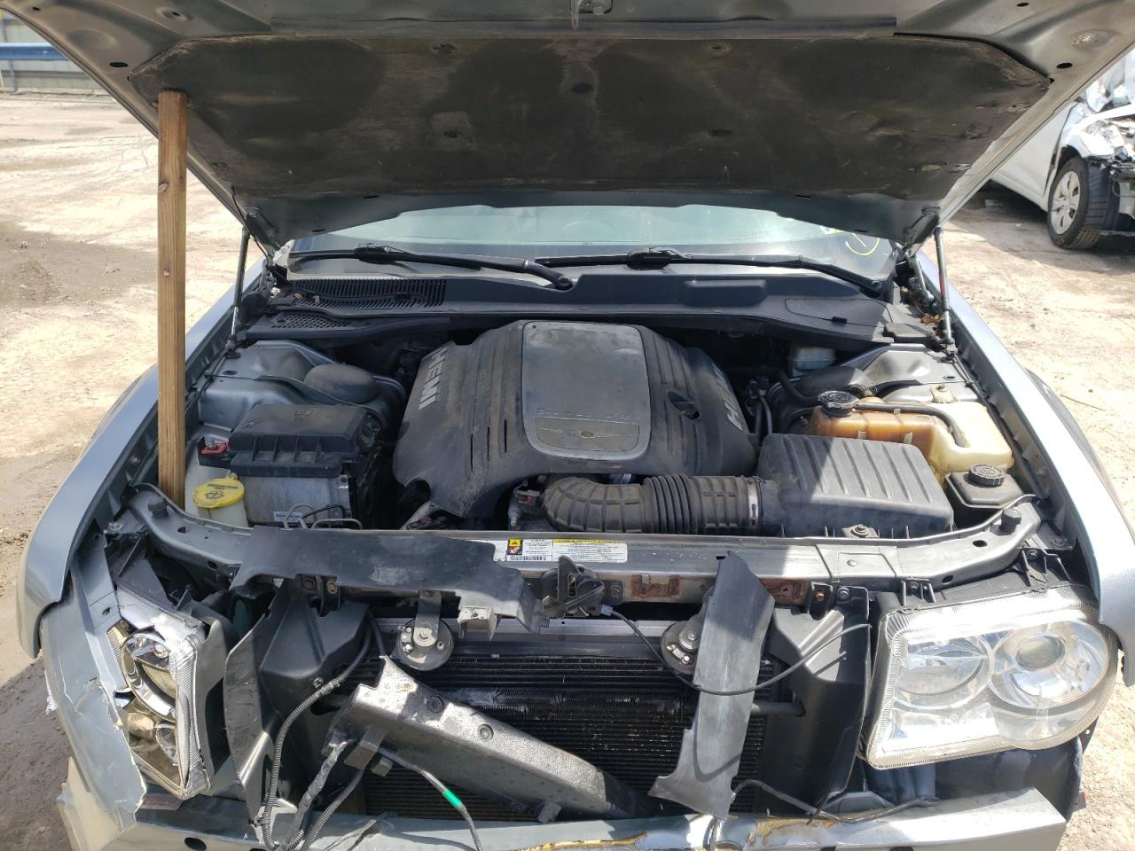 Photo 7 from auction – 2006 CHRYSLER 300C with VIN 2C3KA63HX6H239378