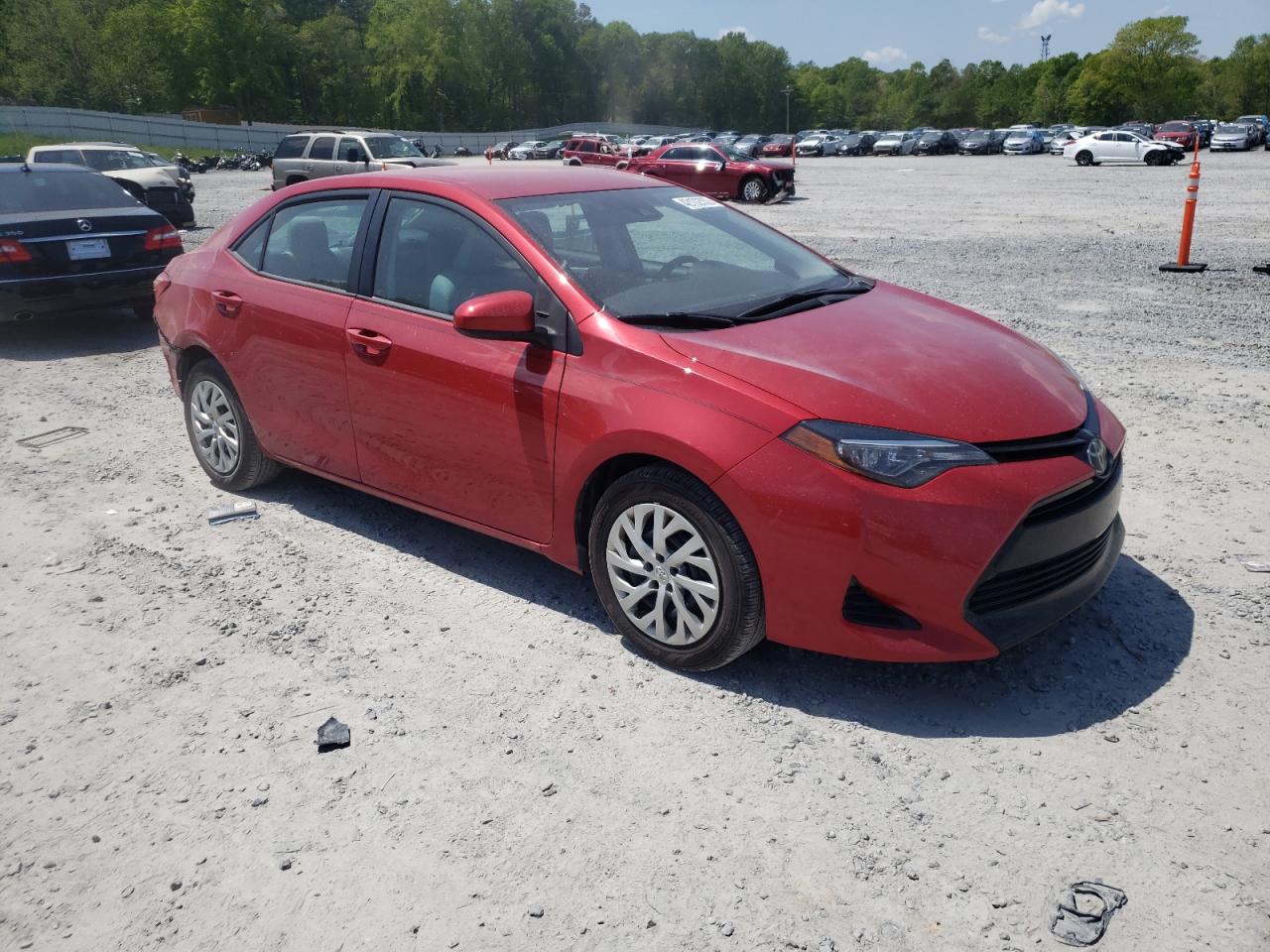 TOYOTA COROLLA L 2018 with VIN 2T1BURHE4JC023175 - Photo from auction