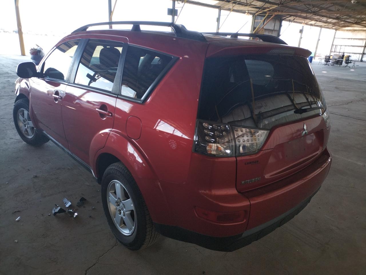 Photo 3 from auction – 2008 MITSUBISHI OUTLANDER with VIN JA4MS31X18Z016895