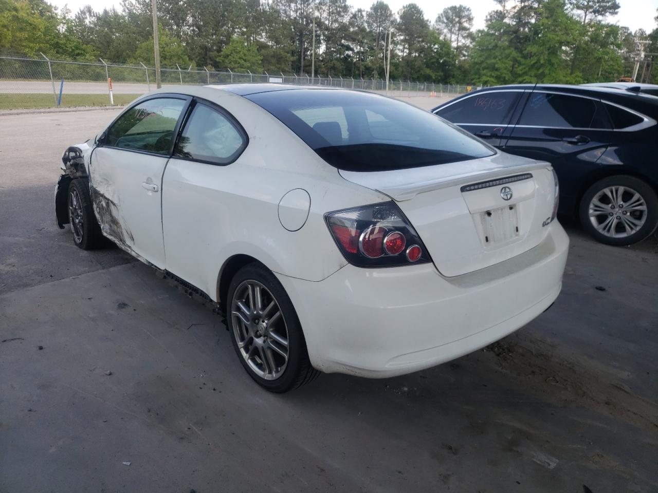 Photo 3 from auction – 2010 TOYOTA SCION TC with VIN JTKDE3B7XA0310293