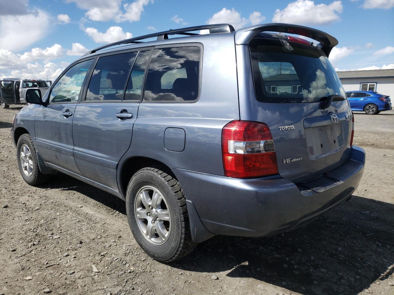 Photo 3 from auction – 2005 TOYOTA HIGHLANDER with VIN JTEEP21A650097681