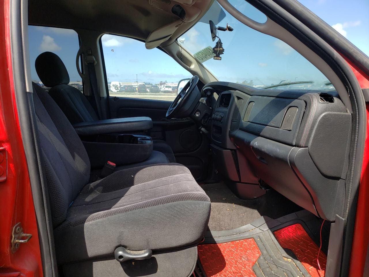 Photo 5 from auction – 2003 DODGE RAM 1500 S with VIN 1D7HA18N83S120892
